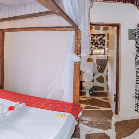 شاطئ دياني Kijani Cottages In Diani المظهر الخارجي الصورة