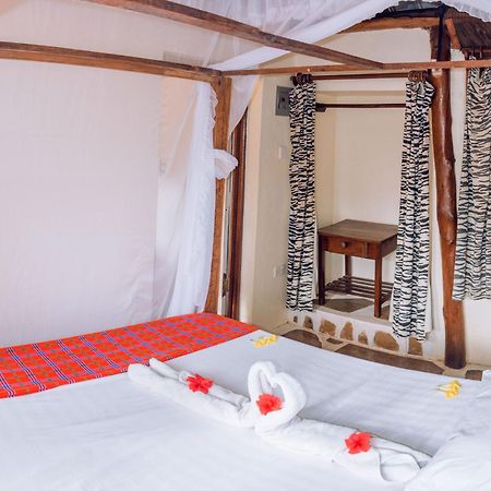 شاطئ دياني Kijani Cottages In Diani المظهر الخارجي الصورة