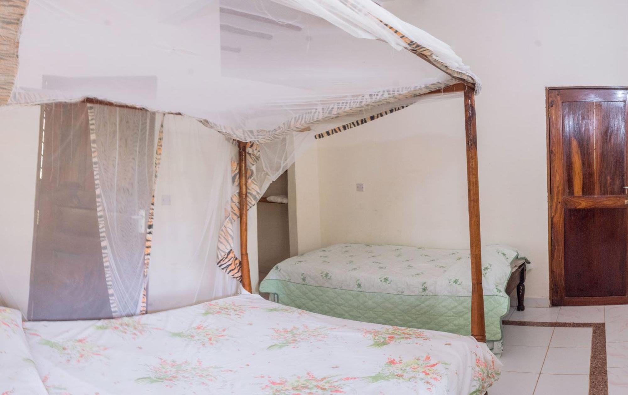 شاطئ دياني Kijani Cottages In Diani المظهر الخارجي الصورة