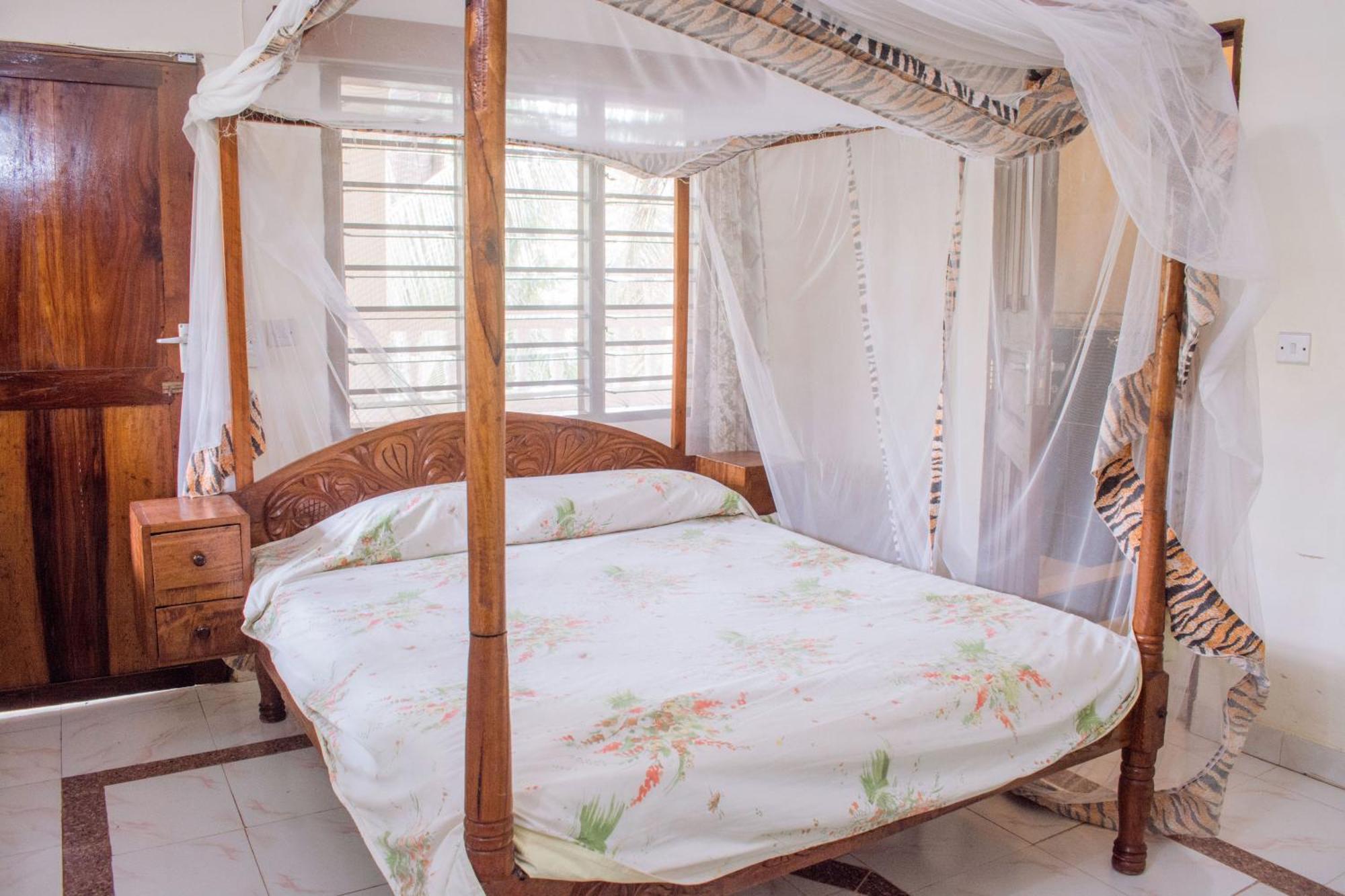 شاطئ دياني Kijani Cottages In Diani المظهر الخارجي الصورة