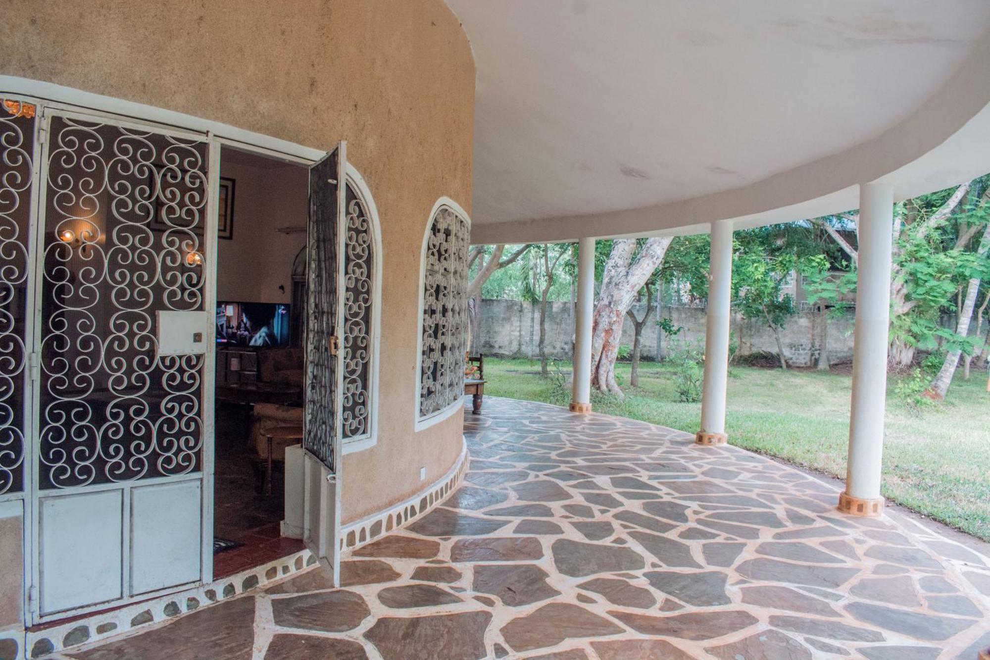شاطئ دياني Kijani Cottages In Diani المظهر الخارجي الصورة