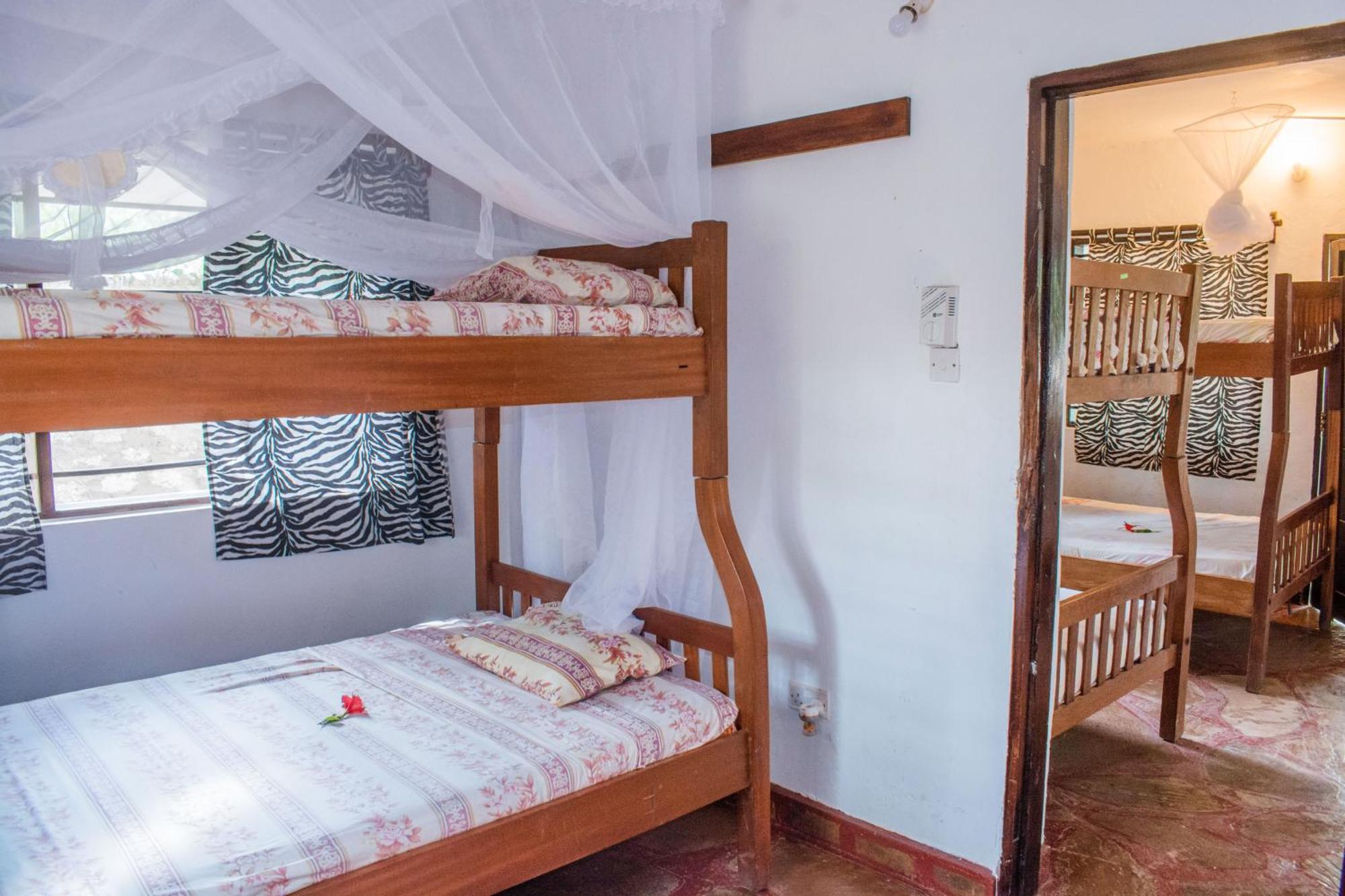 شاطئ دياني Kijani Cottages In Diani المظهر الخارجي الصورة
