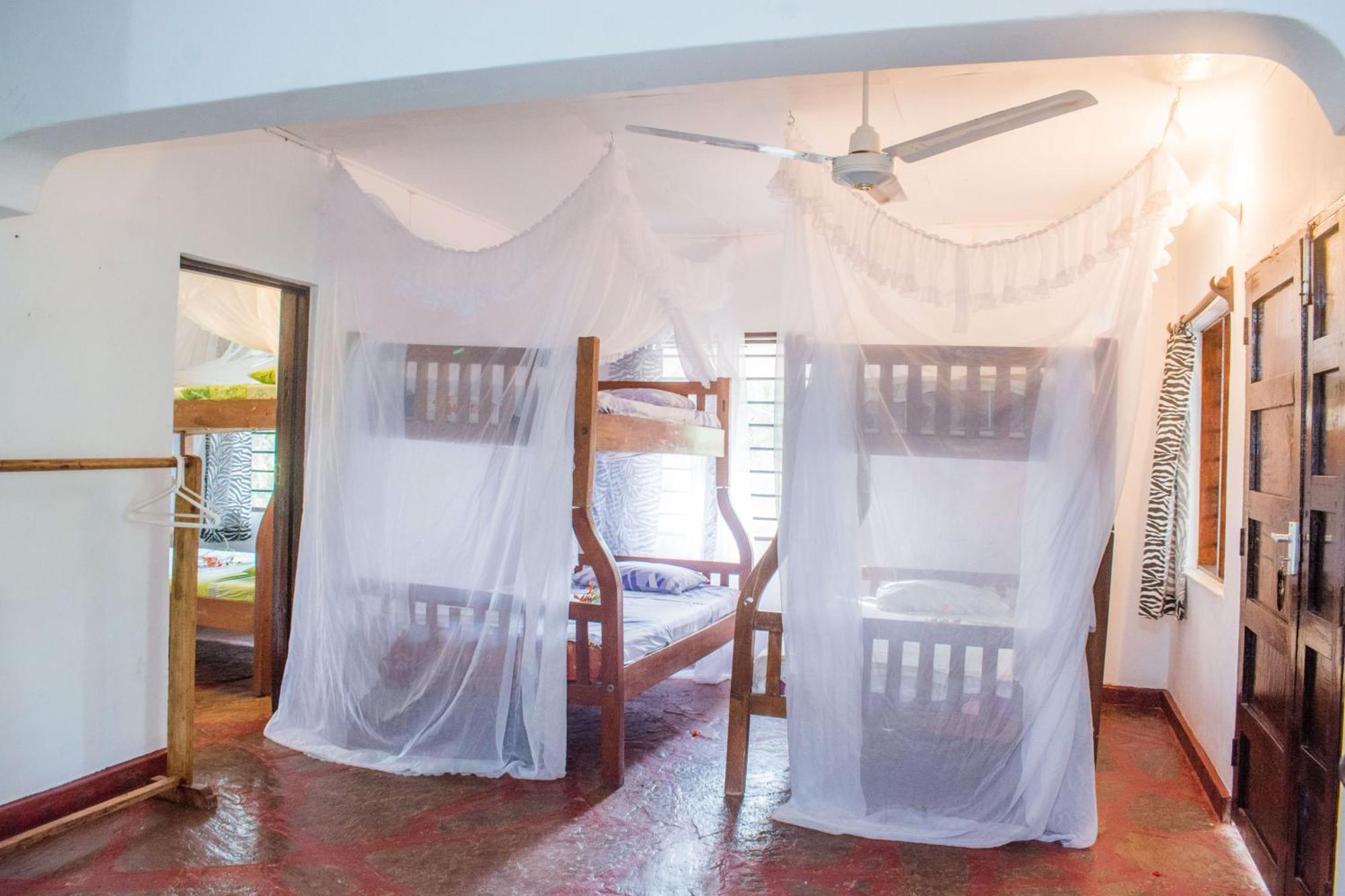 شاطئ دياني Kijani Cottages In Diani المظهر الخارجي الصورة