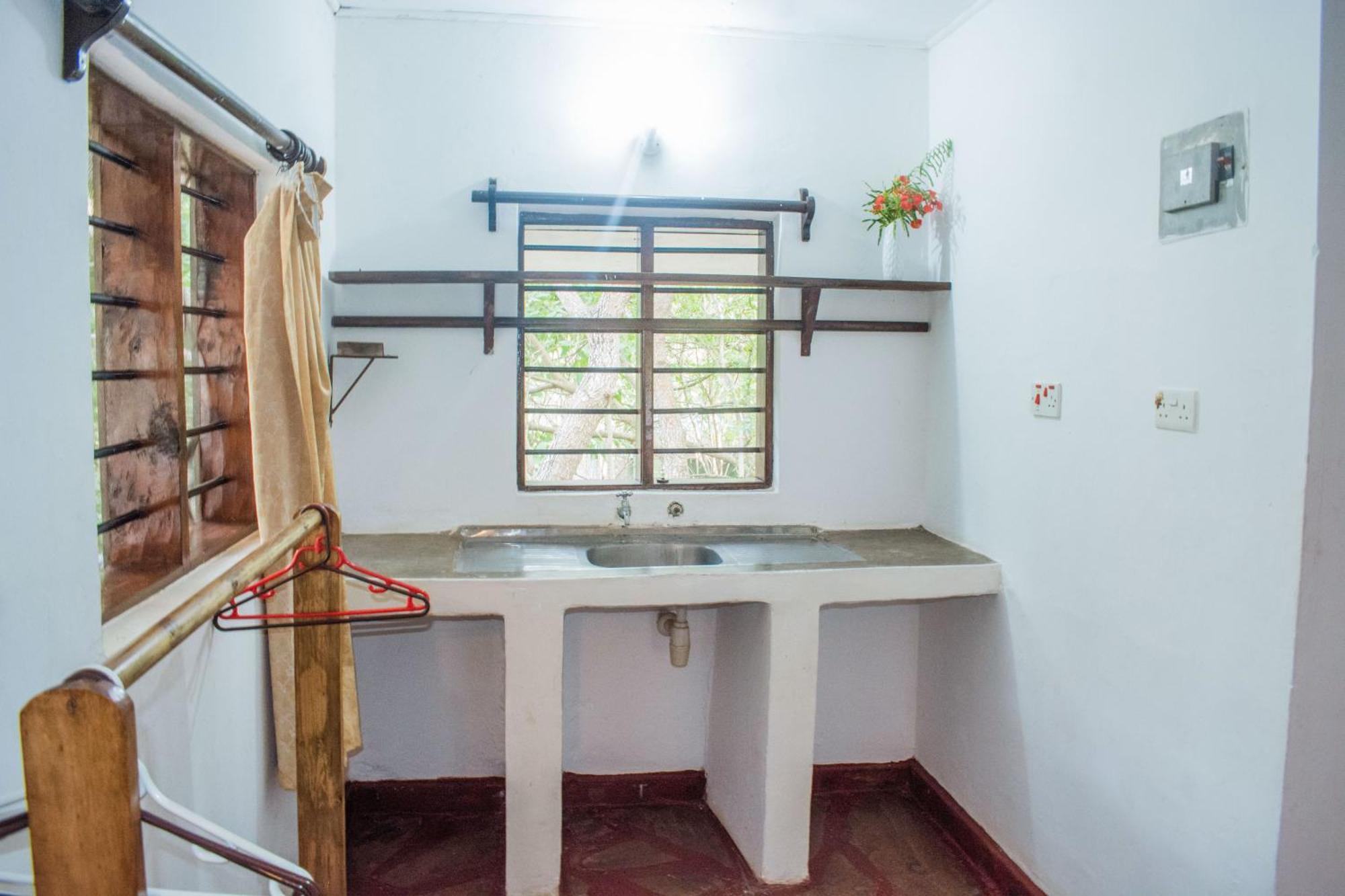 شاطئ دياني Kijani Cottages In Diani المظهر الخارجي الصورة