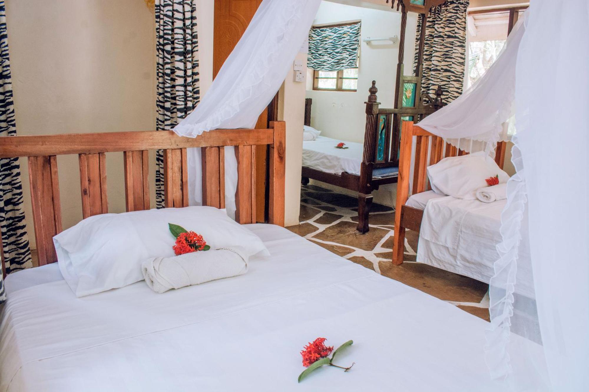 شاطئ دياني Kijani Cottages In Diani المظهر الخارجي الصورة