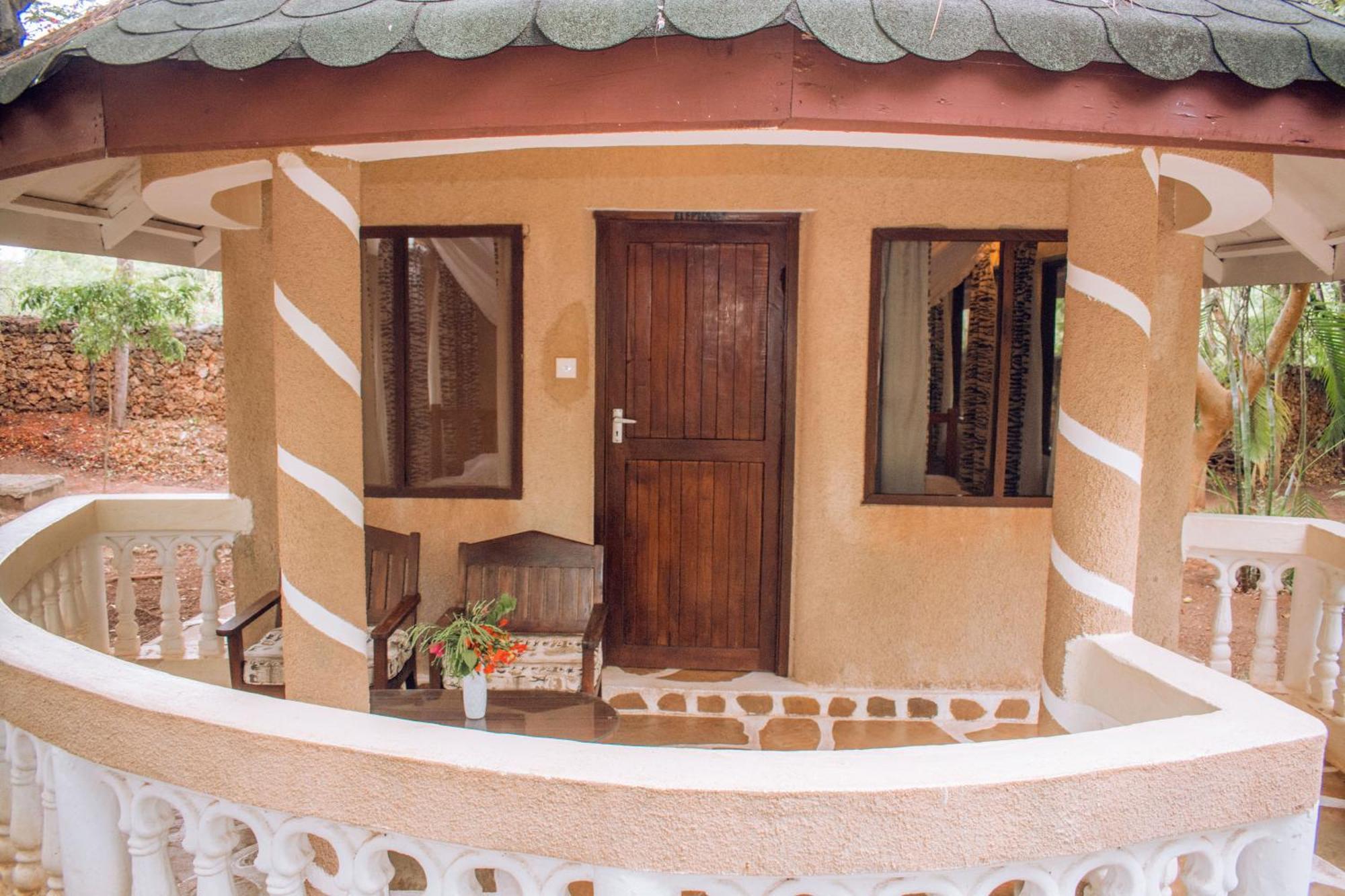 شاطئ دياني Kijani Cottages In Diani المظهر الخارجي الصورة