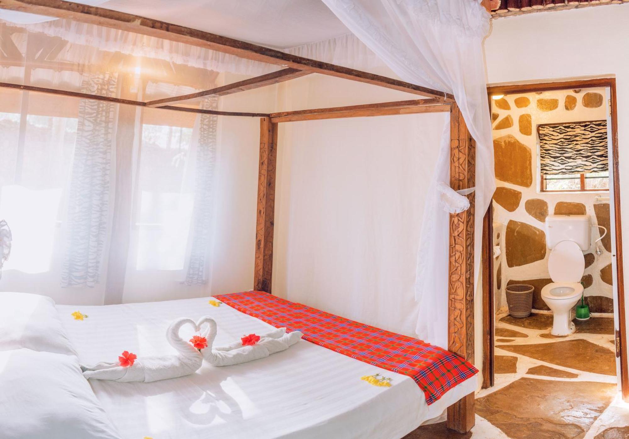 شاطئ دياني Kijani Cottages In Diani المظهر الخارجي الصورة